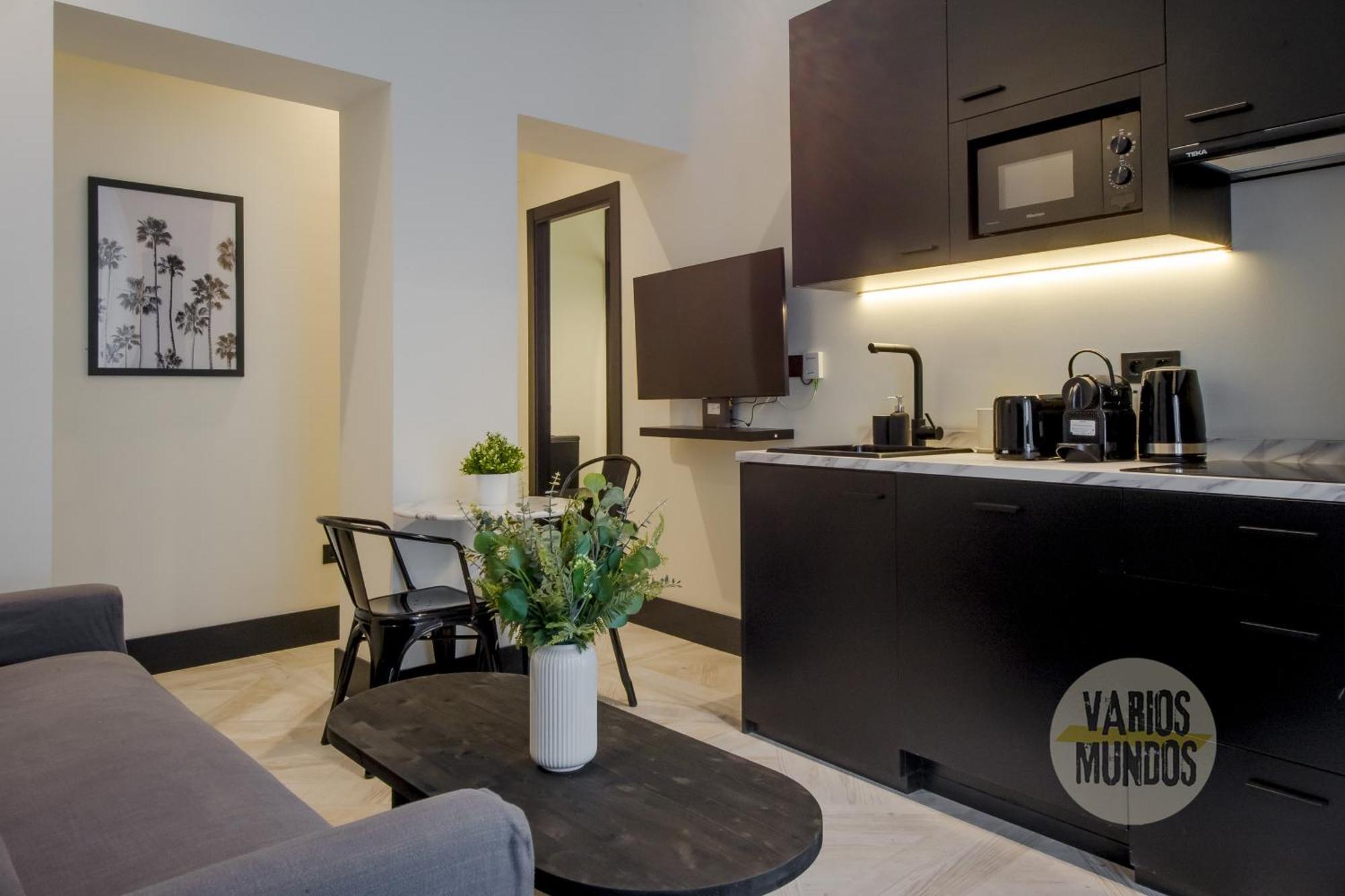 Iconic Apt En Plena Plaza Del Carmen Para 4Pax E3 マドリード エクステリア 写真